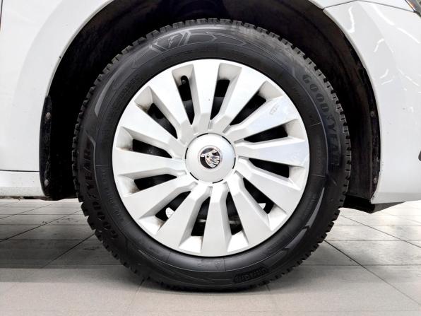 Skoda Octavia IV (A8) с пробегом 2021 года, цена 2 335 000 рублей, 74575 км, лифтбек, Автокод Объявления