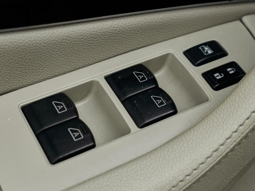 Infiniti FX II (S51) Рестайлинг Екатеринбург  - изображение 25