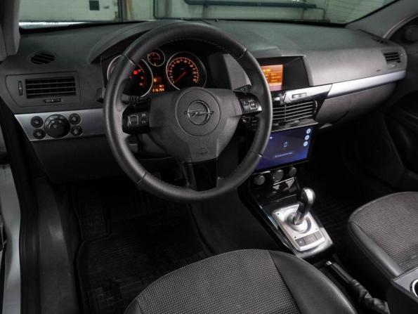 Opel Astra H Рестайлинг с пробегом 2008 года, цена 399 000 рублей, 216158 км, хэтчбек, Автокод Объявления