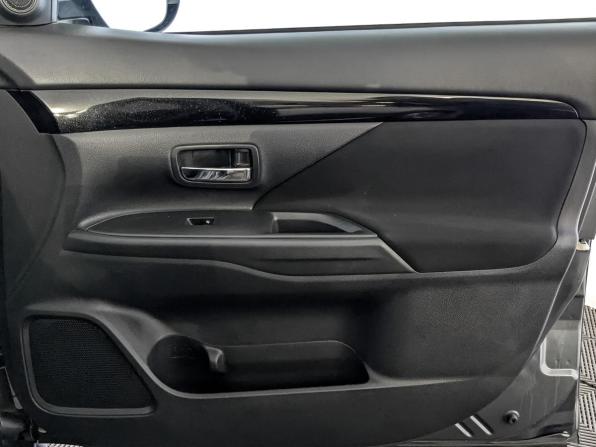 Mitsubishi Outlander III Рестайлинг 3 с пробегом 2019 года, цена 2 390 000 рублей, 53425 км, внедорожник, Автокод Объявления