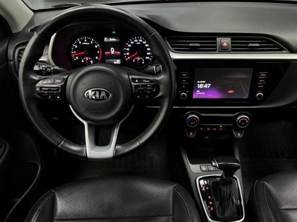 Kia Rio IV Рестайлинг с пробегом 2021 года, цена 1 640 000 рублей, 90735 км, седан, Автокод Объявления