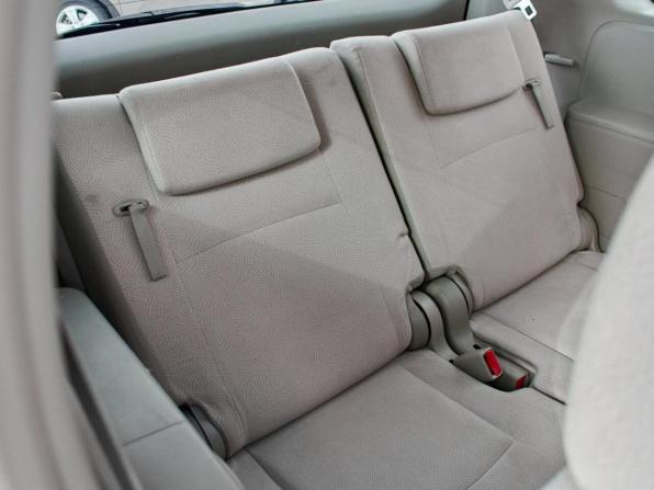 Toyota ISis I Рестайлинг с пробегом 2010 года, цена 1 160 000 рублей, 162066 км, минивэн, Автокод Объявления