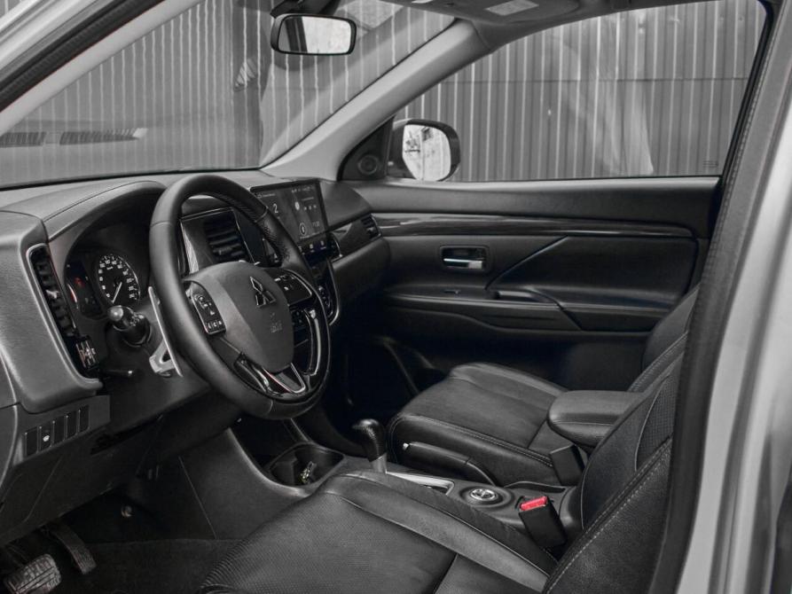 Mitsubishi Outlander III Рестайлинг 2 Екатеринбург  - изображение 10