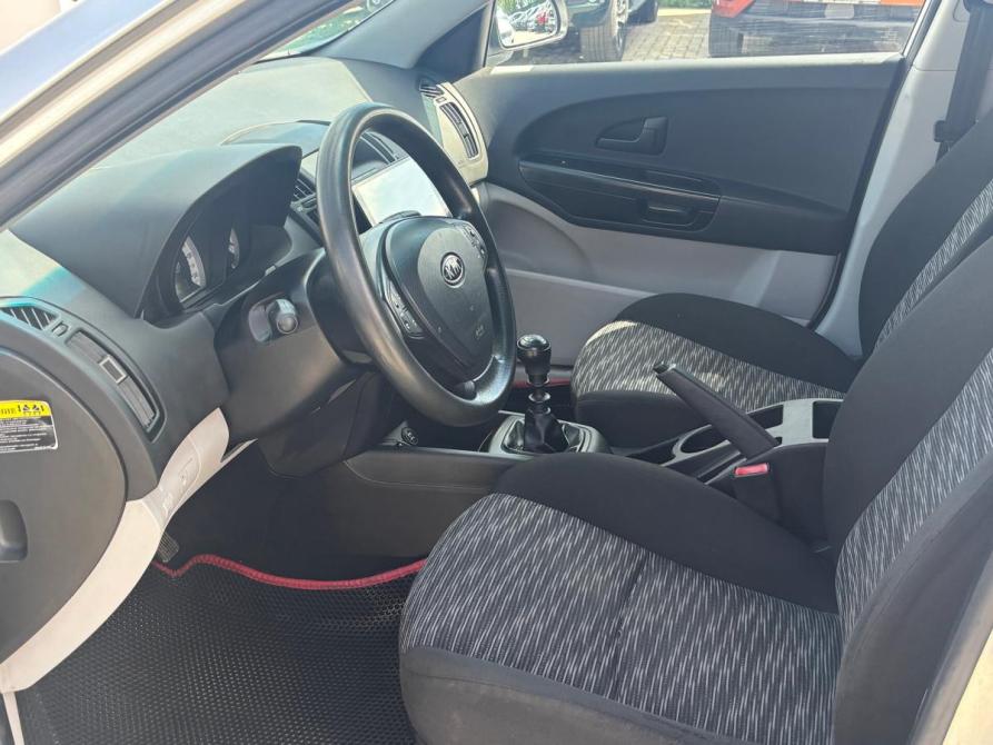 Kia Ceed I Сыктывкар  - изображение 16