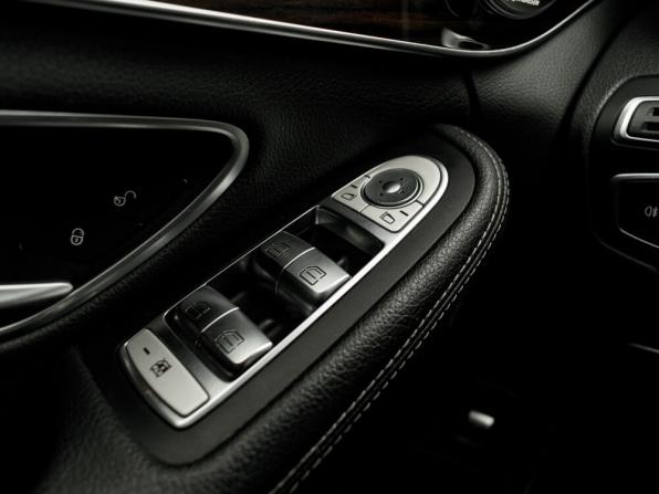 Mercedes-Benz C-Класс IV (W205) с пробегом 2017 года, цена 2 580 000 рублей, 105921 км, седан, Автокод Объявления