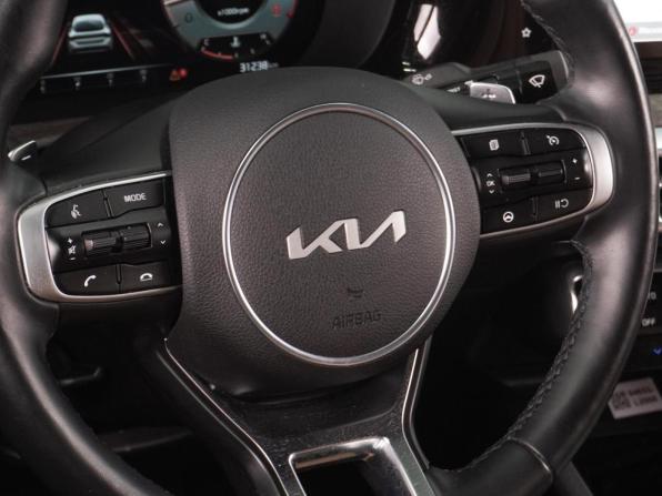 Kia K5 III с пробегом 2021 года, цена 2 989 000 рублей, 31238 км, седан, Автокод Объявления