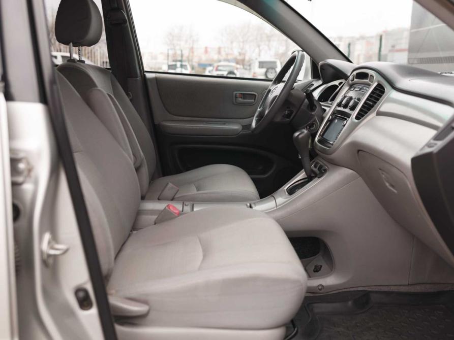 Toyota Highlander I (XU20) Рестайлинг Новосибирск  - изображение 19