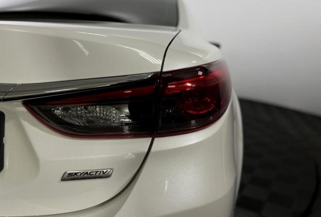 Mazda 6 III (GJ) с пробегом 2015 года, цена 1 850 000 рублей, 183280 км, седан, Автокод Объявления