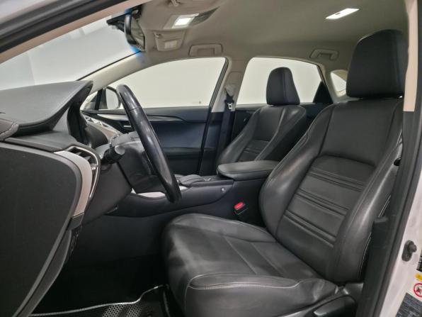 Lexus NX I с пробегом 2015 года, цена 2 799 000 рублей, 76144 км, внедорожник, Автокод Объявления