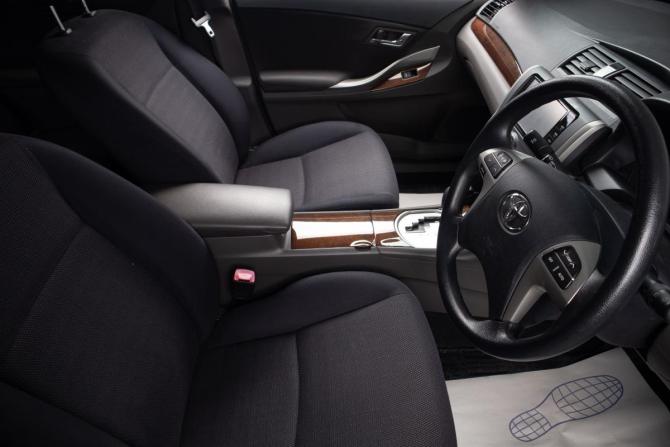 Toyota Allion II Рестайлинг с пробегом 2015 года, цена 1 829 000 рублей, 15000 км, седан, Автокод Объявления
