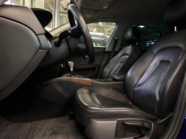 Audi A4 IV (B8) Рестайлинг с пробегом 2015 года, цена 1 293 000 рублей, 247744 км, седан, Автокод Объявления