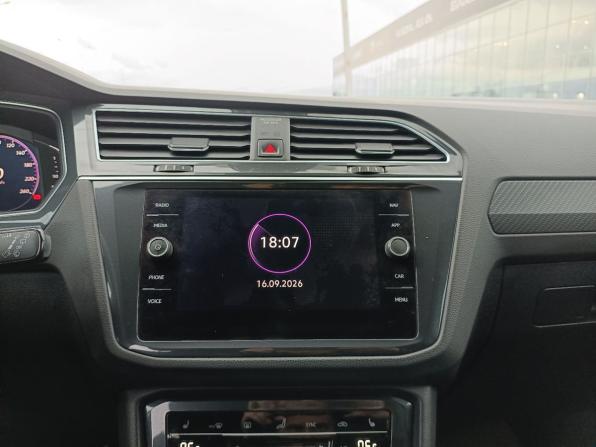 Volkswagen Tiguan II Рестайлинг с пробегом 2021 года, цена 3 549 000 рублей, 120055 км, внедорожник, Автокод Объявления