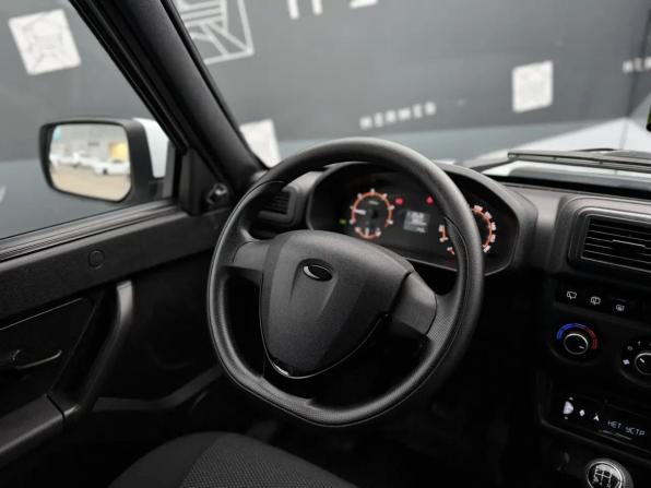 Lada (ВАЗ) Niva Legend I с пробегом 2025 года, цена 979 000 рублей, 9956 км, внедорожник, Автокод Объявления