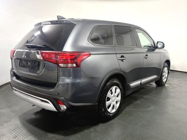 Mitsubishi Outlander III Рестайлинг 3 с пробегом 2020 года, цена 1 900 000 рублей, 113431 км, внедорожник, Автокод Объявления