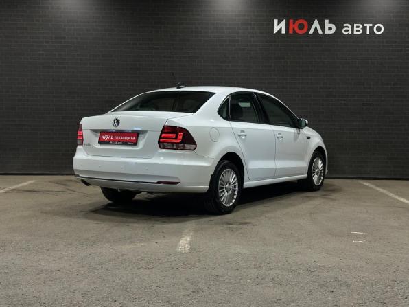Volkswagen Polo V Рестайлинг с пробегом 2019 года, цена 1 130 000 рублей, 143736 км, седан, Автокод Объявления