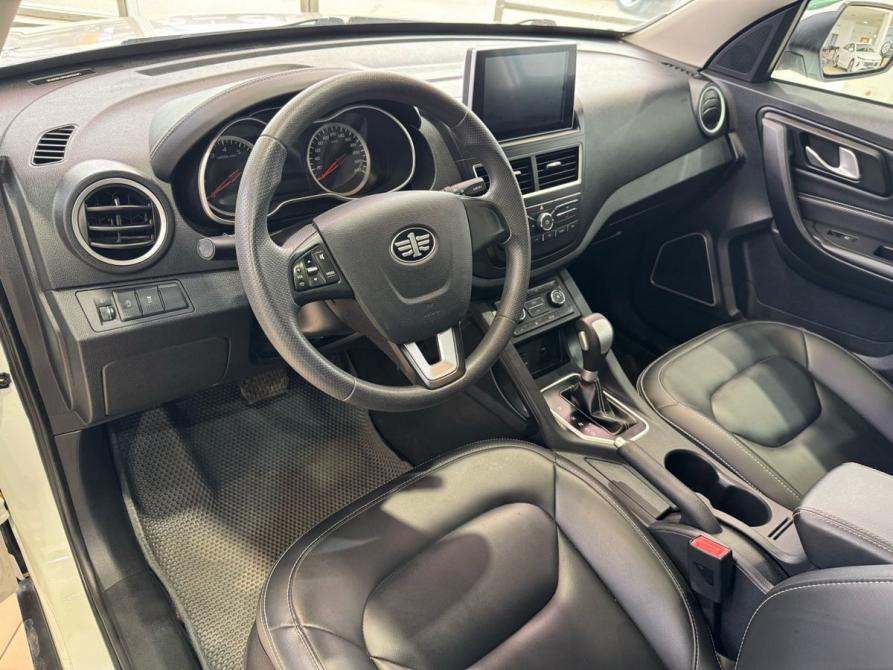 FAW Besturn X40 I Москва  - изображение 13