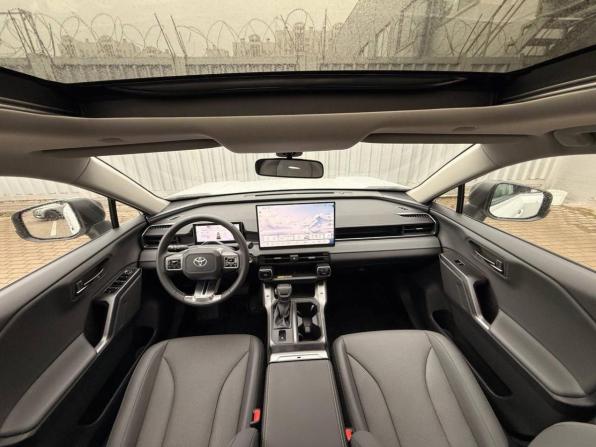 Toyota RAV4 VI (XA60) с пробегом 2026 года, цена 4 399 000 рублей, 10 км, внедорожник, Автокод Объявления