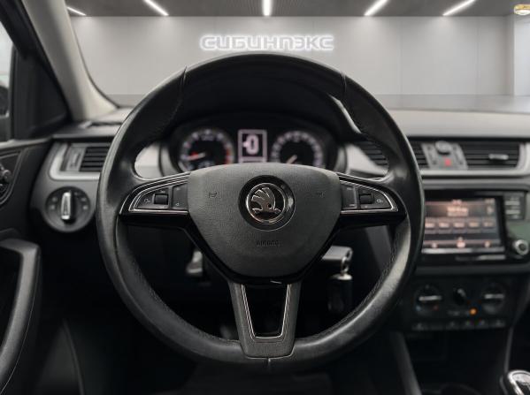 Skoda Rapid I Рестайлинг с пробегом 2019 года, цена 1 029 000 рублей, 123443 км, лифтбек, Автокод Объявления