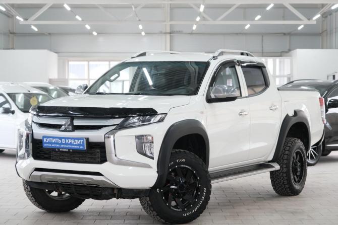 Mitsubishi L200 V Рестайлинг с пробегом 2022 года, цена 3 699 000 рублей, 32000 км, offers.body_type.unknown, Автокод Объявления