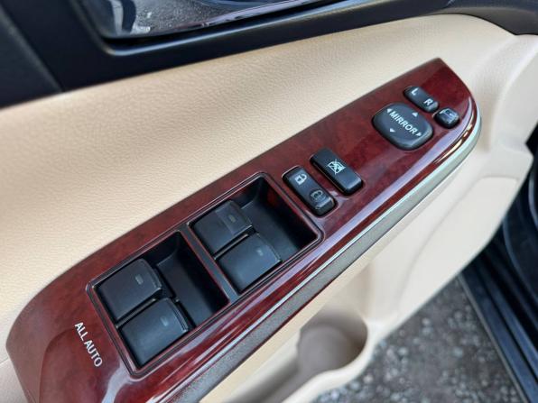 Toyota Camry VII (XV50) с пробегом 2012 года, цена 1 285 000 рублей, 290902 км, седан, Автокод Объявления