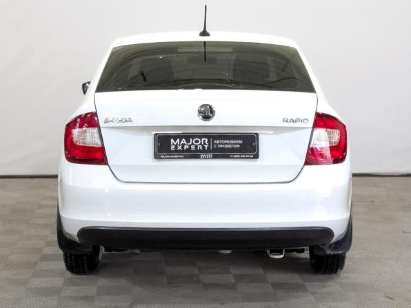 Skoda Rapid I Рестайлинг с пробегом 2019 года, цена 825 000 рублей, 207762 км, лифтбек, Автокод Объявления