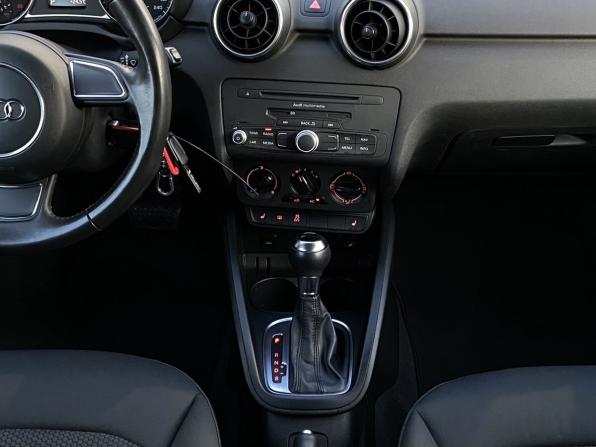Audi A1 I (8X) с пробегом 2012 года, цена 1 039 000 рублей, 100708 км, хэтчбек, Автокод Объявления