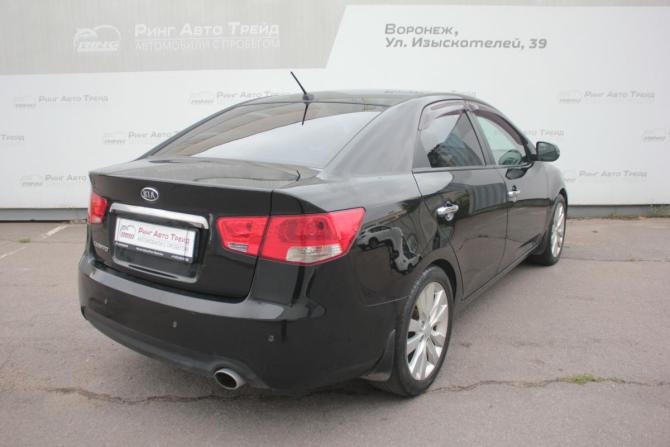 Kia Cerato II с пробегом 2013 года, цена 750 000 рублей, 192234 км, седан, Автокод Объявления