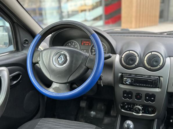 Renault Logan I Рестайлинг с пробегом 2011 года, цена 159 000 рублей, 229908 км, седан, Автокод Объявления