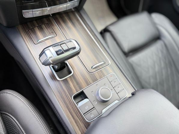 Haval H9 I Рестайлинг с пробегом 2022 года, цена 3 195 000 рублей, 47656 км, внедорожник, Автокод Объявления