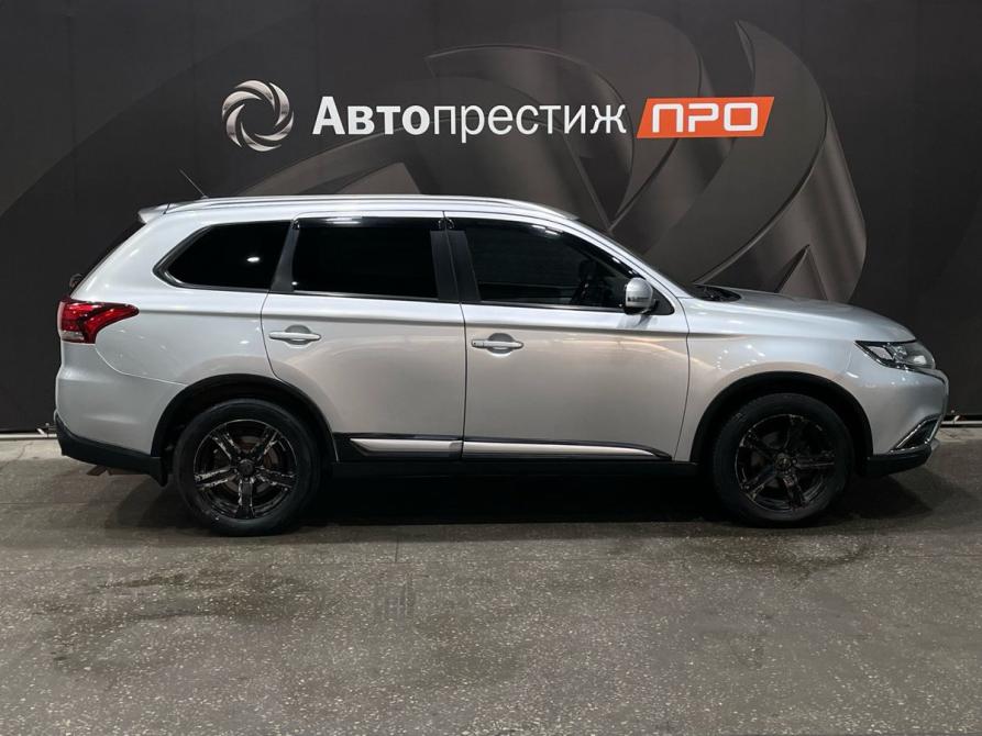 Mitsubishi Outlander III Рестайлинг 2 Пермь  - изображение 4