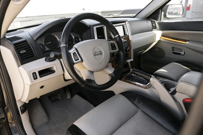 Jeep Grand Cherokee III (WK) с пробегом 2008 года, цена 840 000 рублей, 480000 км, внедорожник, Автокод Объявления