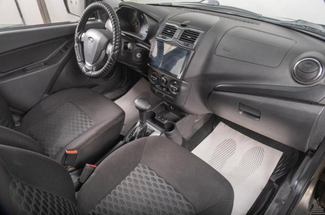 Lada (ВАЗ) Granta I Рестайлинг с пробегом 2019 года, цена 779 000 рублей, 117000 км, хэтчбек, Автокод Объявления