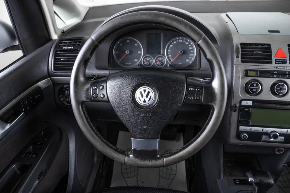 Volkswagen Touran I Рестайлинг Пермь  - изображение 16