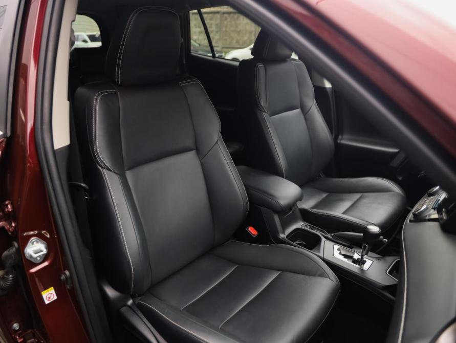 Toyota RAV4 IV (XA40) Рестайлинг Санкт-Петербург  - изображение 27