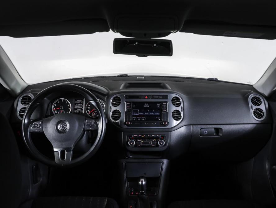 Volkswagen Tiguan I Рестайлинг Москва  - изображение 17