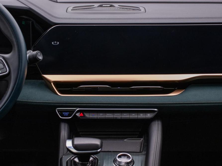 Geely Monjaro I Москва  - изображение 15