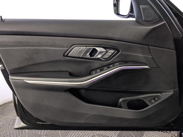 BMW 3 серии VII (G2x) с пробегом 2021 года, цена 3 700 000 рублей, 67810 км, универсал, Автокод Объявления