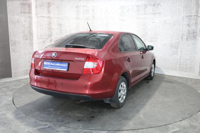 Skoda Rapid I с пробегом 2016 года, цена 1 019 000 рублей, 89834 км, лифтбек, Автокод Объявления