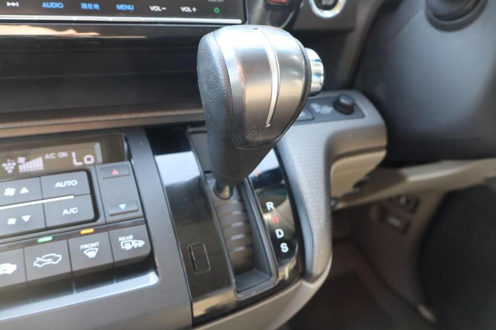 Honda Stepwgn V Санкт-Петербург  - изображение 10