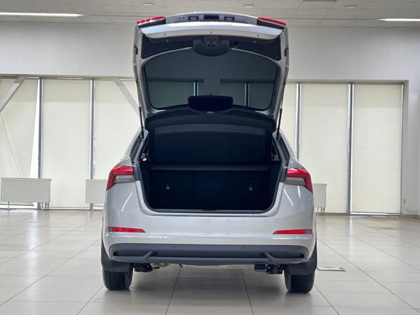 Skoda Rapid II с пробегом 2021 года, цена 1 490 000 рублей, 95647 км, лифтбек, Автокод Объявления