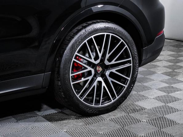 Porsche Cayenne III Рестайлинг с пробегом 2025 года, цена 21 500 000 рублей, 6486 км, внедорожник, Автокод Объявления