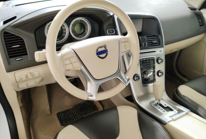 Volvo XC60 I с пробегом 2012 года, цена 1 490 000 рублей, 260350 км, внедорожник, Автокод Объявления