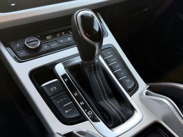 Geely Atlas I с пробегом 2020 года, цена 1 789 000 рублей, 37736 км, внедорожник, Автокод Объявления