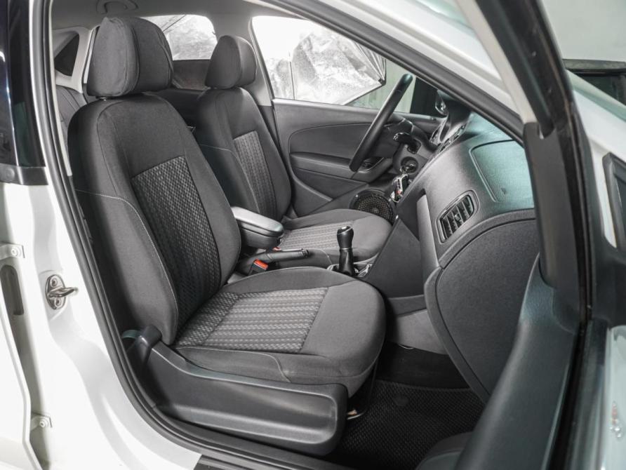 Volkswagen Polo V Рестайлинг Воронеж  - изображение 8