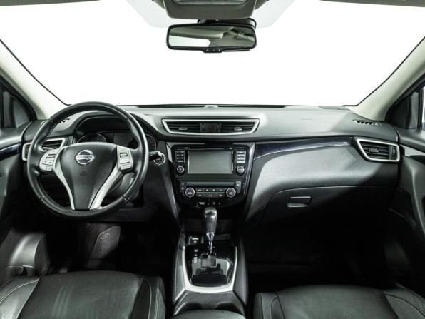 Nissan Qashqai II с пробегом 2017 года, цена 1 749 700 рублей, 144344 км, внедорожник, Автокод Объявления