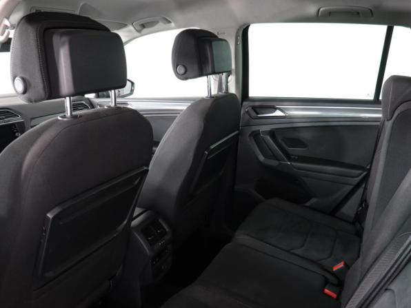 Volkswagen Tiguan II с пробегом 2017 года, цена 2 020 000 рублей, 164371 км, внедорожник, Автокод Объявления