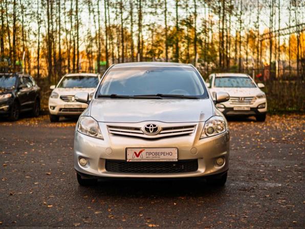 Toyota Auris I Рестайлинг с пробегом 2011 года, цена 955 000 рублей, 125314 км, хэтчбек, Автокод Объявления