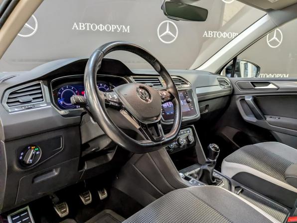 Volkswagen Tiguan II с пробегом 2019 года, цена 2 500 000 рублей, 63150 км, внедорожник, Автокод Объявления