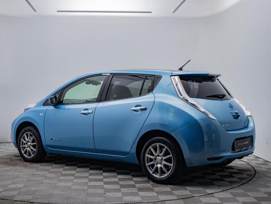 Nissan Leaf I (ZE0/AZE0) Москва  - изображение 3
