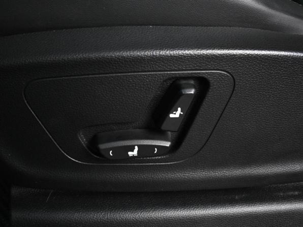 Chevrolet Captiva II с пробегом 2022 года, цена 2 099 000 рублей, 80655 км, внедорожник, Автокод Объявления